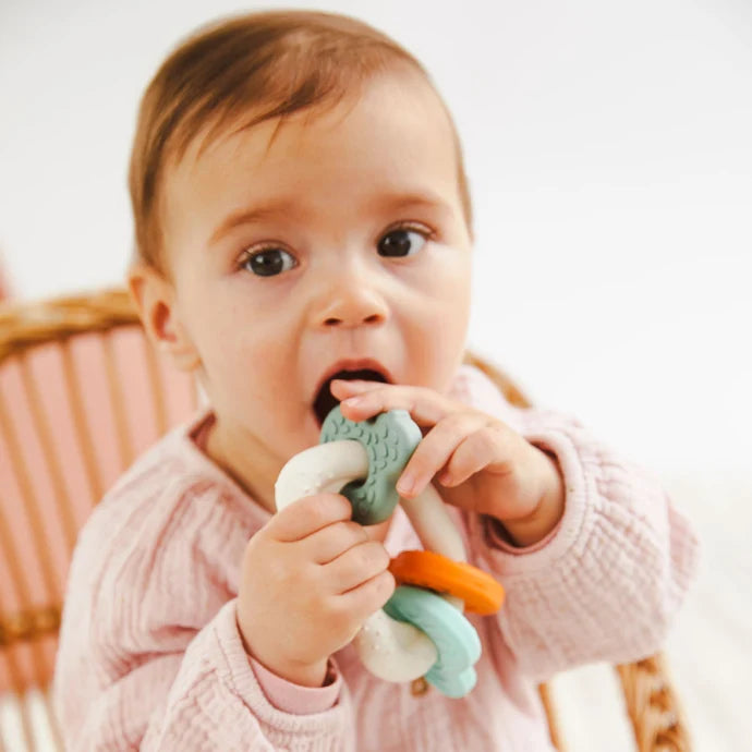 SOPHIE LA GIRAFE | Textured Teething Keys