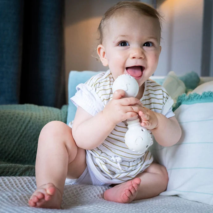 SOPHIE LA GIRAFE | Teething Rattle