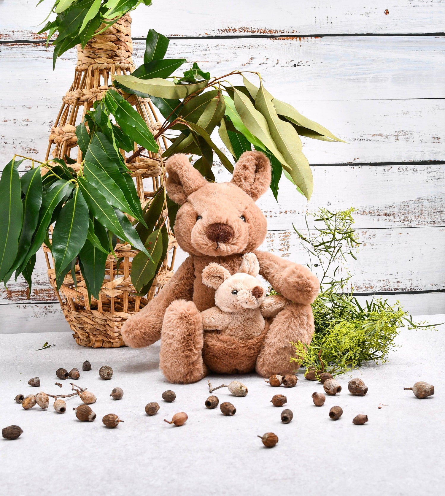 PETITE VOUS | Koko the Kangaroo and Baby Jojo