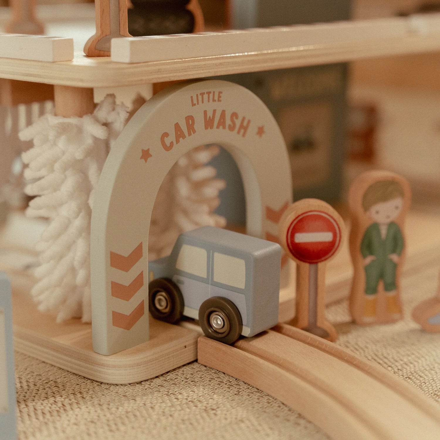 LITTLE DUTCH | Car Garage