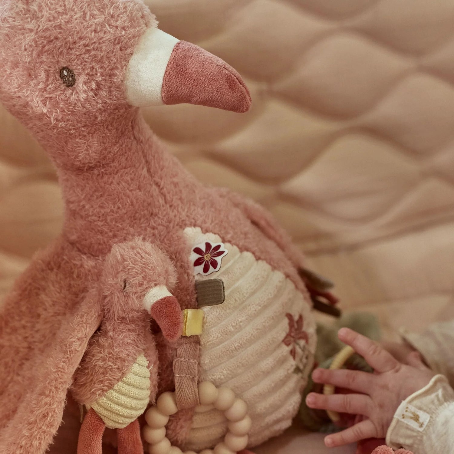 LITTLE DUTCH | 'Safari Friends' Activity Cuddle Flamingo