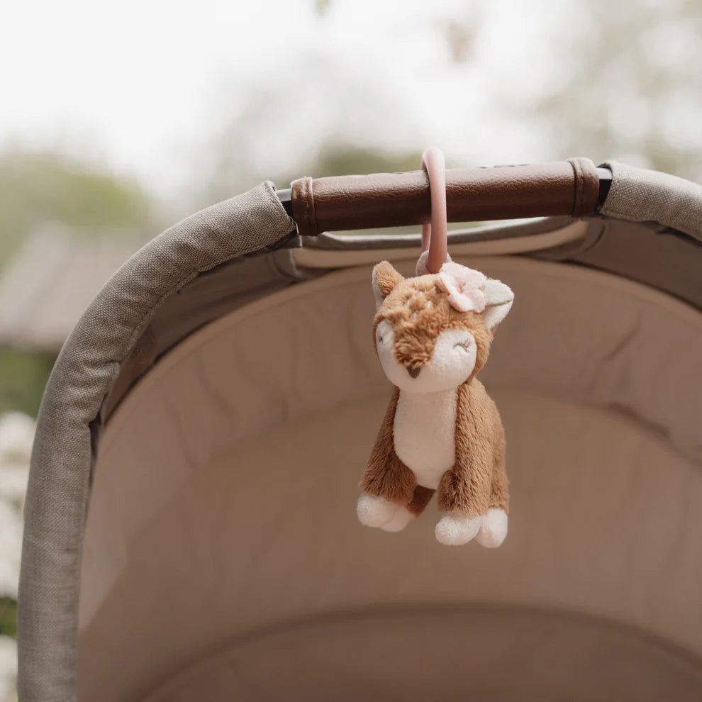 LITTLE DUTCH | Pull & Shake Deer