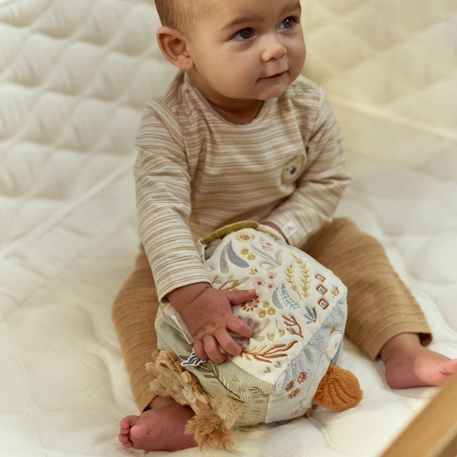 LITTLE DUTCH | 'Safari Friends' Soft Activity Cube