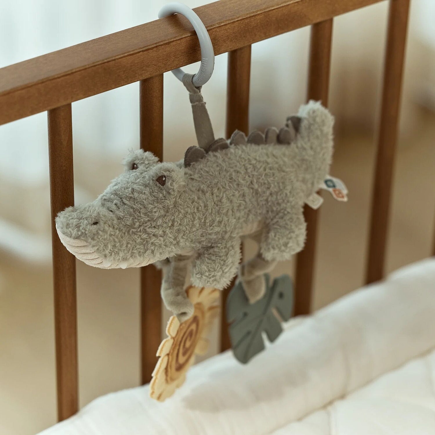 LITTLE DUTCH | 'Safari Friends' Activity Hanger