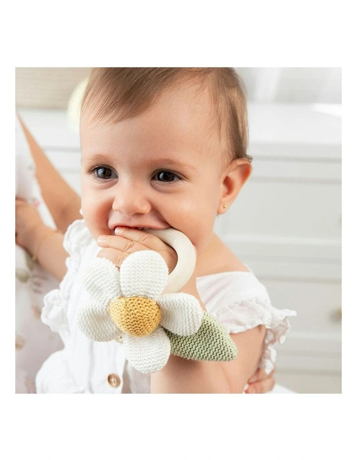 THE LIVING TEXTILES | Knitted Ring Rattle