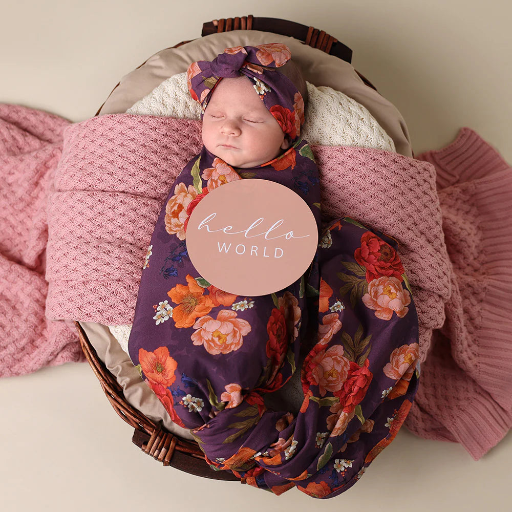 SNUGGLE HUNNY | Organic Swaddle & Topknot Set