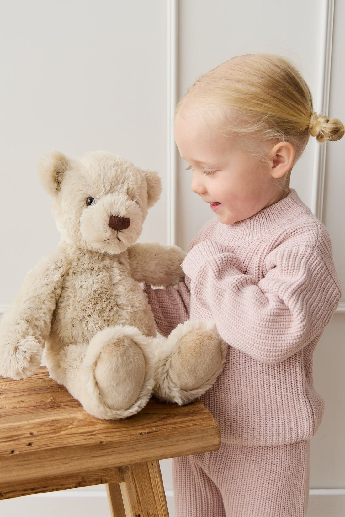 SNUGGLE BUNNIES | Theo the Bear